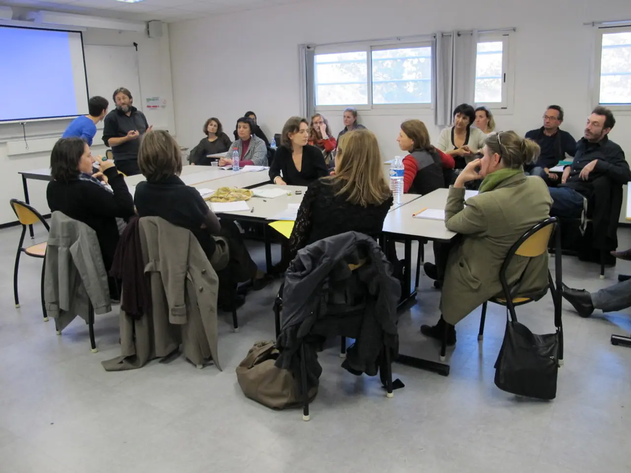 Unleashing Dialogue: The Clout of Information Broadcasting Platforms