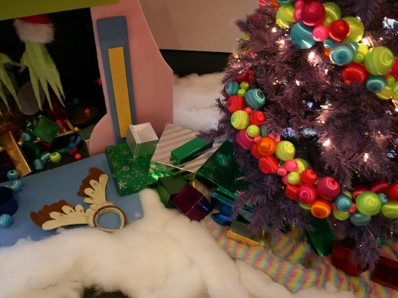 Farming of lambs in Altmühltal, featuring wool production and a crafts market