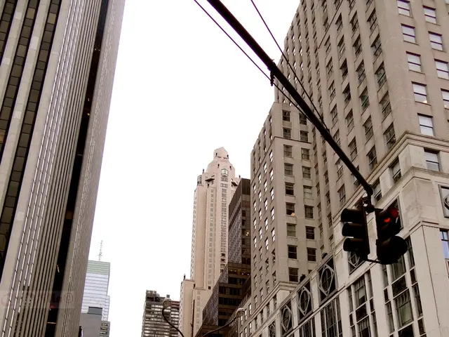 Traffic congestion arises as the summer break commences.