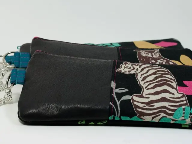 Insights into our digital wallet platform: its functionalities, features, and benefits explained.