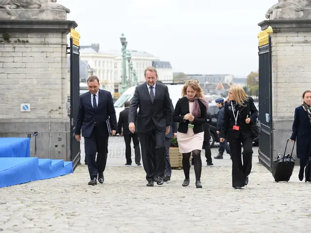 Will German airports lift the 100ml cap on liquids in carry-on luggage?