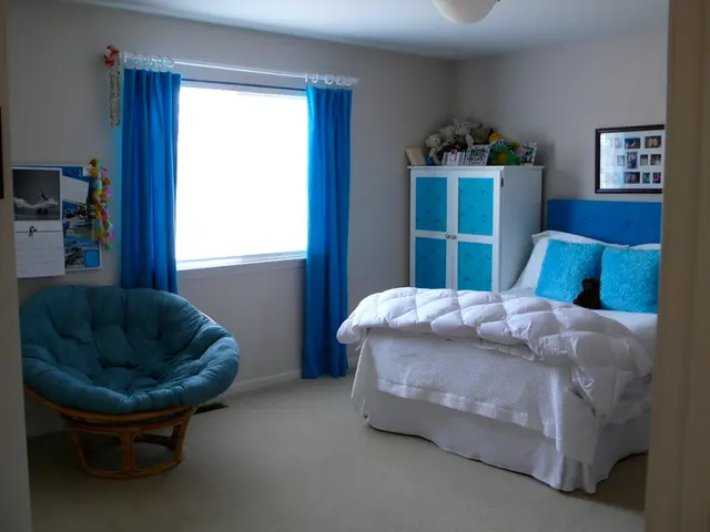 Decluttering Your Closet: What to Avoid and Establishing Boundaries