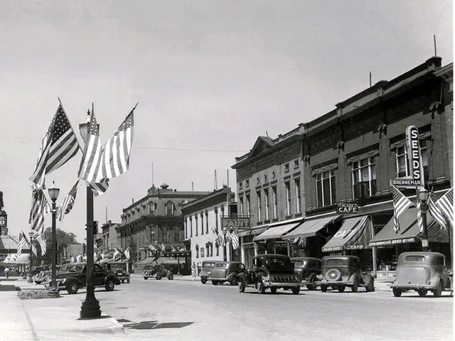 A Captivating Photography Summer Filled with Tasks That Inspire