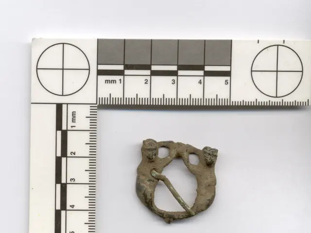 Refurbishing an Elegant Mantel Clock: Arthur Pequegnat Bedford's Restoration Project - Part I